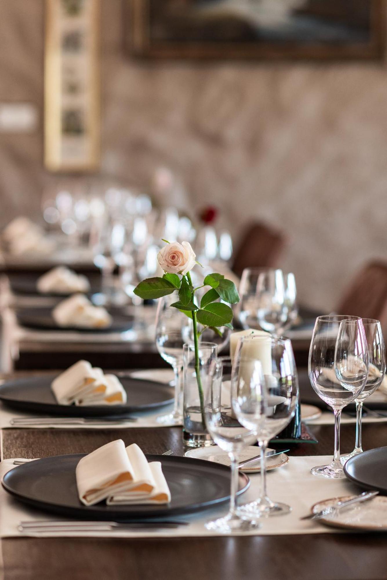 Boutique Anna By Ej Hotel 3*